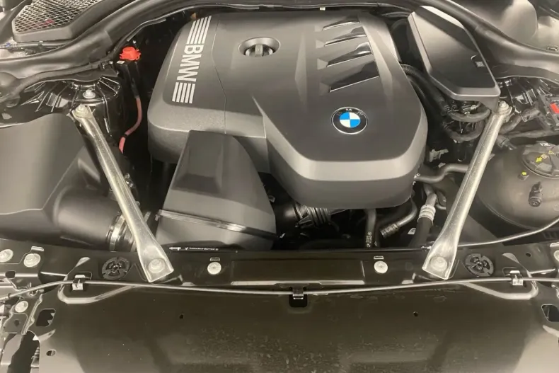 BMW 520 (Seria 5) din 2024 cu 23.180 km - oferta BMW182813 - foto 14