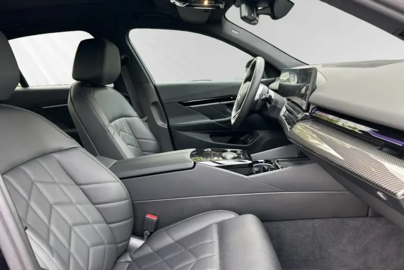 BMW 520 (Seria 5) din 2024 cu 25.200 km - oferta BMW182817 - foto 9