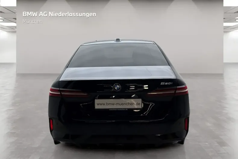 BMW 520 (Seria 5) din 2025 cu 27.259 km - oferta BMW182818 - foto 5