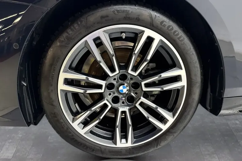 BMW 520 (Seria 5) din 2025 cu 27.259 km - oferta BMW182818 - foto 16