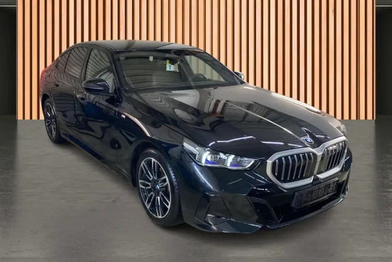 BMW 520 (Seria 5) din 2025 cu 29.400 km - oferta BMW182821 - foto 4