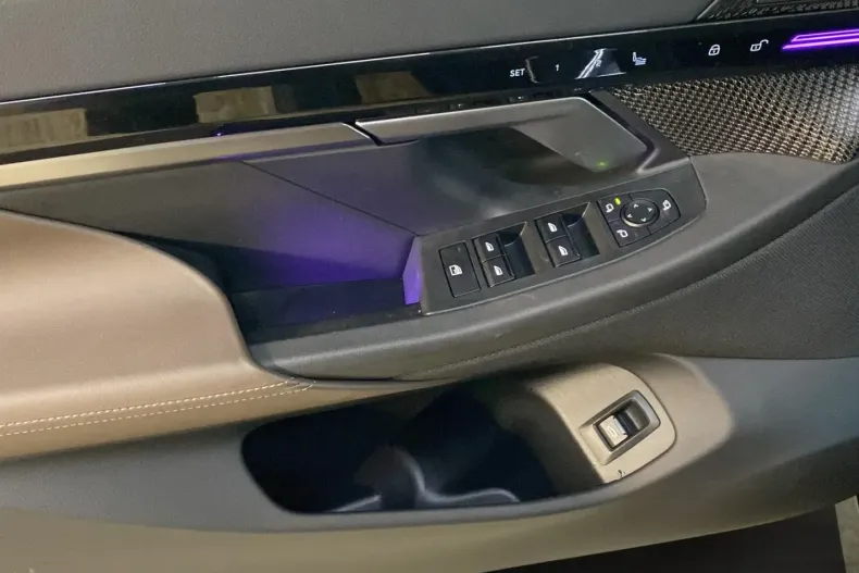 BMW 520 (Seria 5) din 2025 cu 29.400 km - oferta BMW182821 - foto 7