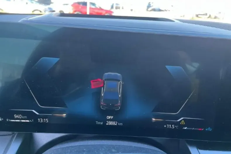 BMW 520 (Seria 5) din 2025 cu 28.883 km - oferta BMW182826 - foto 8