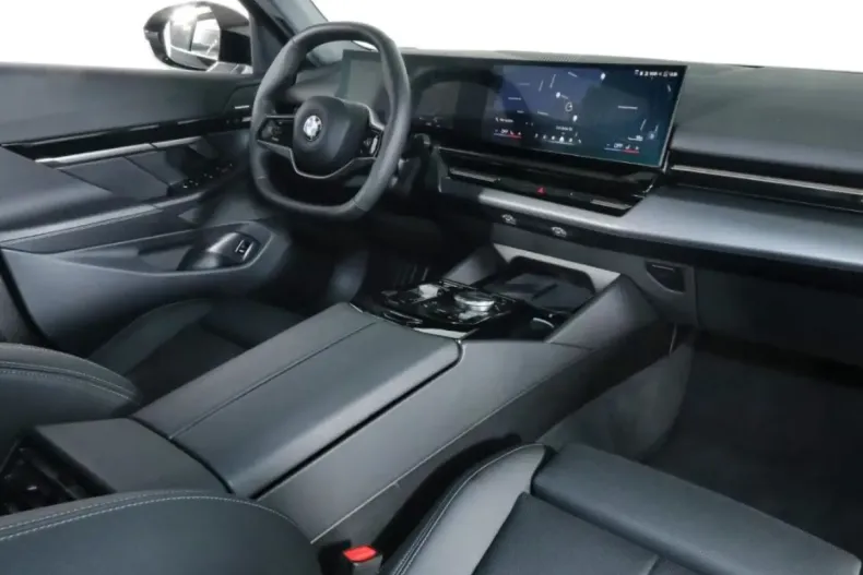 BMW 520 (Seria 5) din 2025 cu 38.958 km - oferta BMW182832 - foto 8