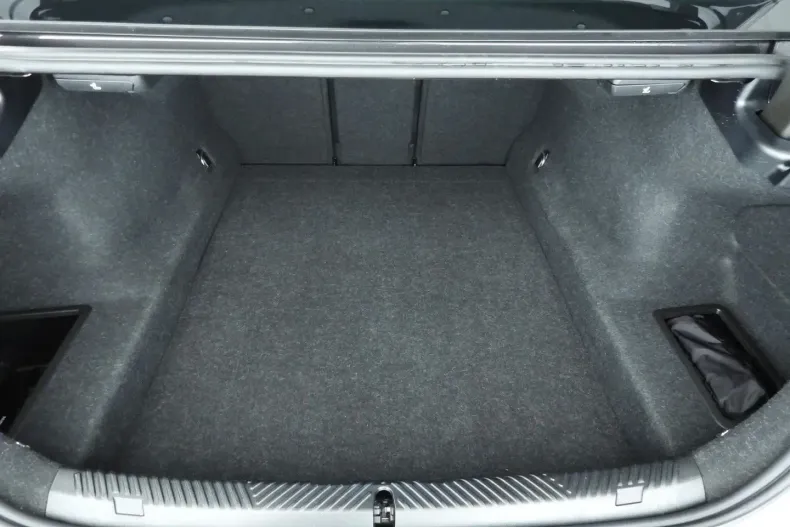 BMW 530 (Seria 5) din 2025 cu 26.000 km - oferta BMW182835 - foto 9