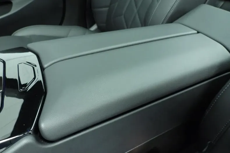 BMW 530 (Seria 5) din 2025 cu 26.000 km - oferta BMW182835 - foto 30