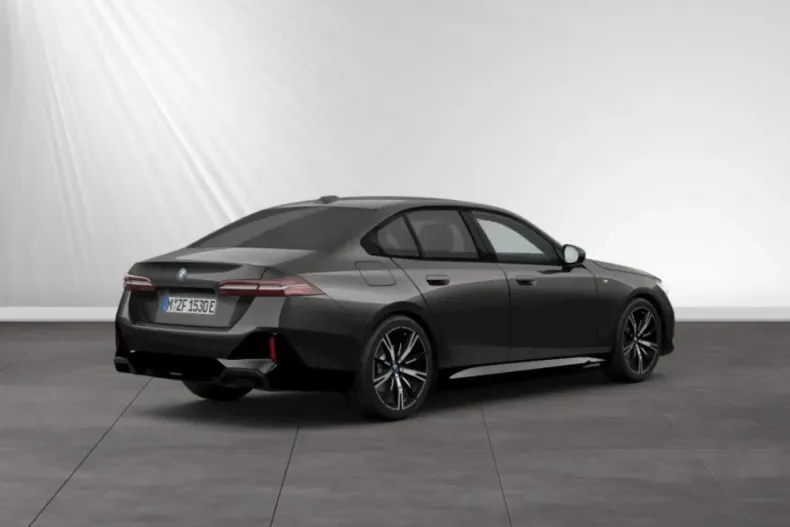 BMW 530 (Seria 5) din 2024 cu 29.800 km - oferta BMW182838 - foto 2