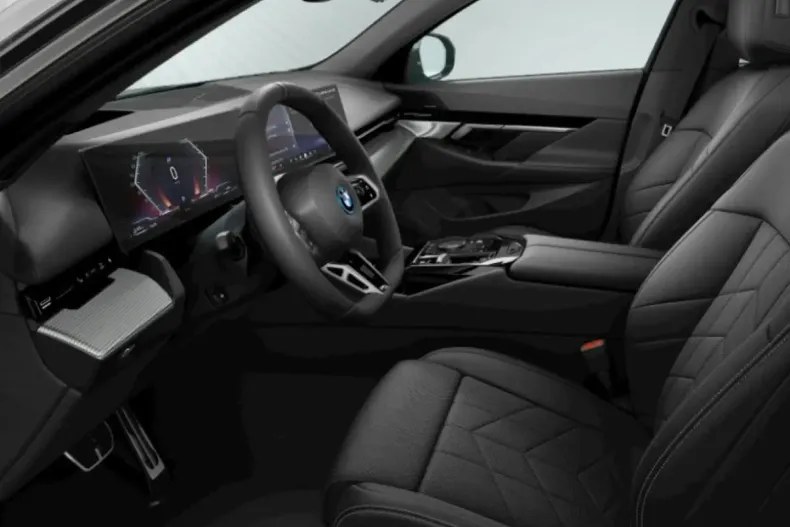 BMW 530 (Seria 5) din 2024 cu 29.800 km - oferta BMW182838 - foto 3