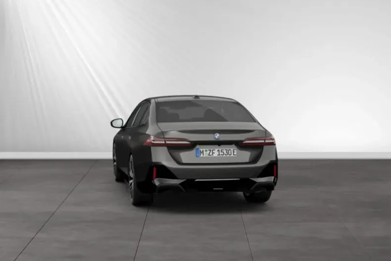 BMW 530 (Seria 5) din 2024 cu 29.800 km - oferta BMW182838 - foto 9