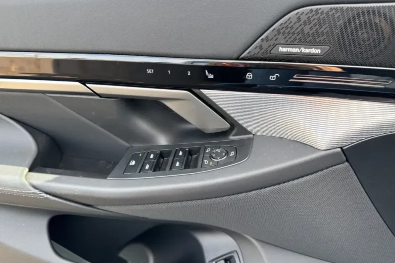 BMW 530 (Seria 5) din 2025 cu 6.862 km - oferta BMW182839 - foto 15