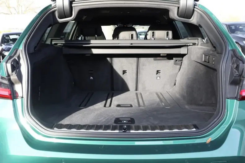 BMW M3 (Modele M) din 2024 cu 13.985 km - oferta BMW182849 - foto 9