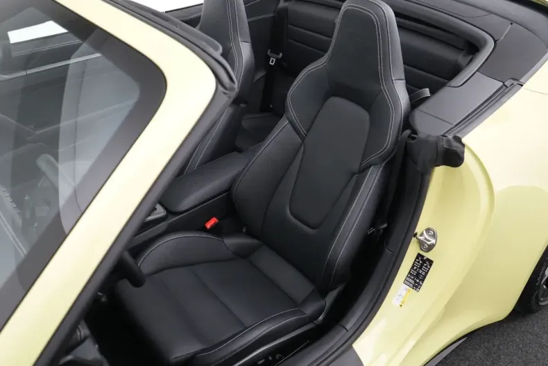 Porsche 992 din 2025 cu 18.000 km - oferta POR182855 - foto 4