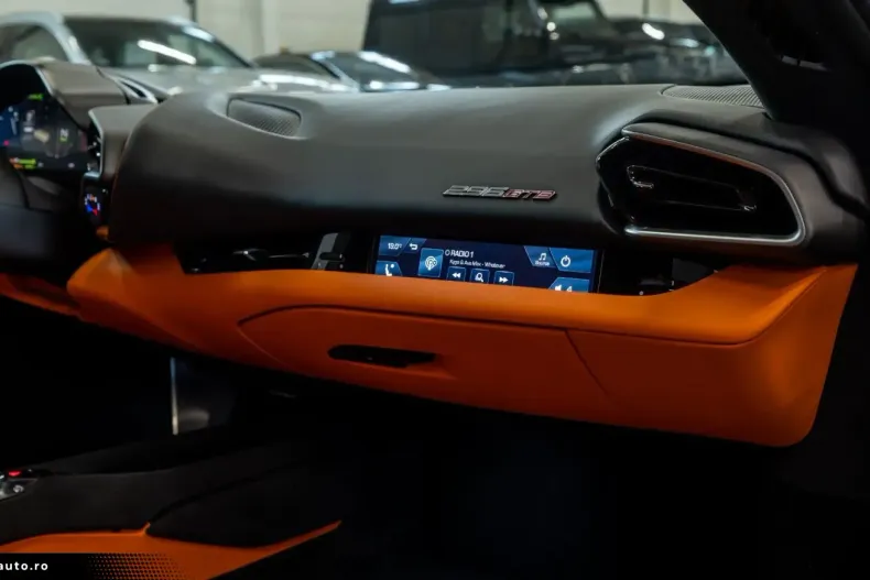 Ferrari 296 GTB din 2024 cu 5.659 km - oferta FER182865 - foto 11
