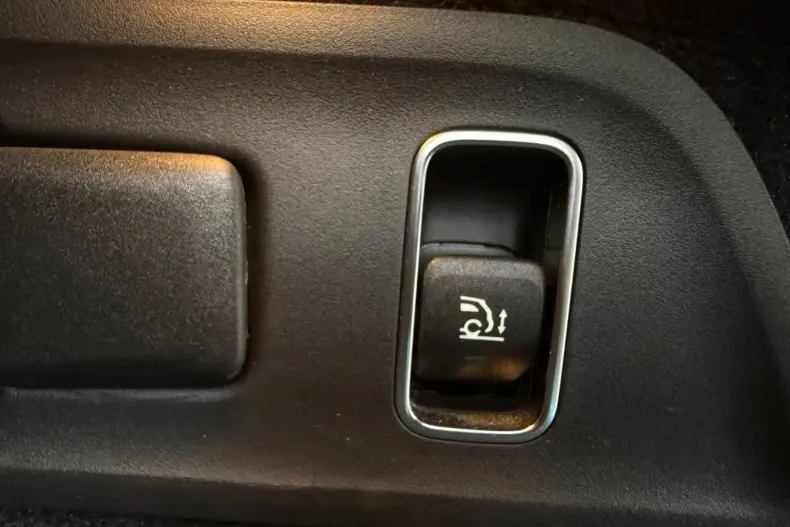 Mercedes-Benz GLE 300 (Clasa GLE) din 2023 cu 60.002 km - oferta MER182867 - foto 35