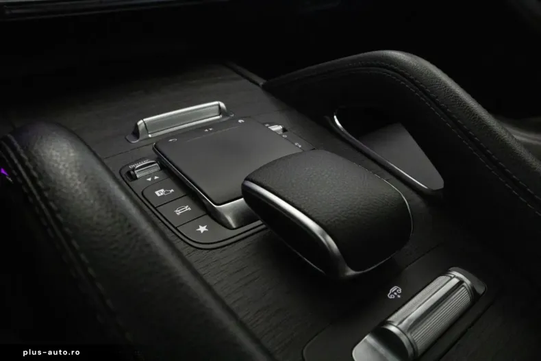 Mercedes-Benz GLE 350 (Clasa GLE) din 2021 cu 39.700 km - oferta MER182871 - foto 11