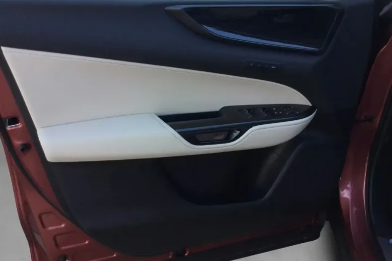 Lexus NX 350h din 2026 cu 10 km - oferta LEX182874 - foto 5