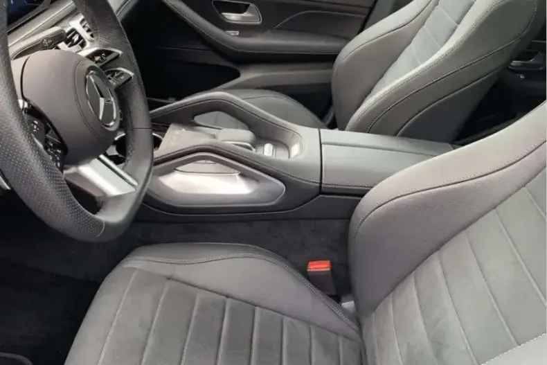 Mercedes-Benz GLE 450 (Clasa GLE) din 2024 cu 38.500 km - oferta MER182886 - foto 5