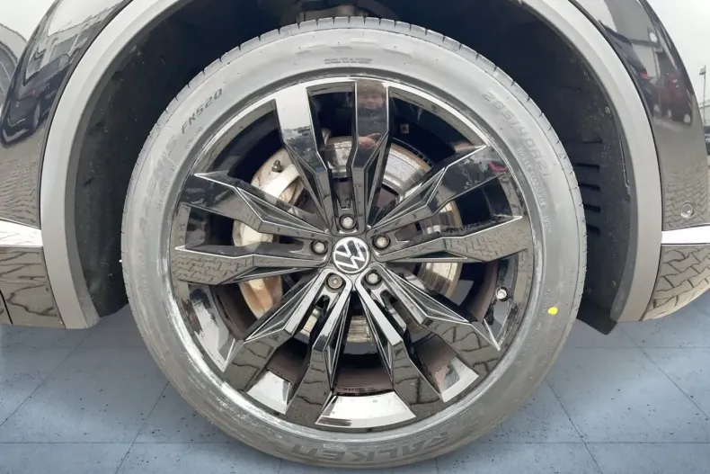 Volkswagen Touareg din 2022 cu 88.926 km - oferta VOL182888 - foto 8