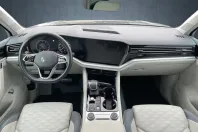 Volkswagen Touareg din 2022 cu 88.926 km - oferta VOL182888 - foto 12