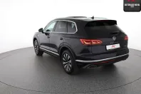 Volkswagen Touareg din 2021 cu 89.792 km - oferta VOL182891 - foto 3