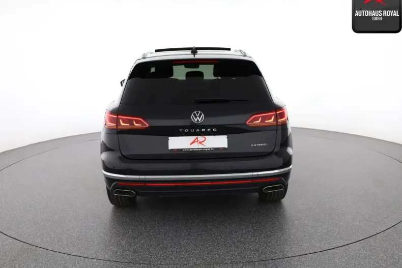 Volkswagen Touareg din 2021 cu 89.792 km - oferta VOL182891 - foto 4