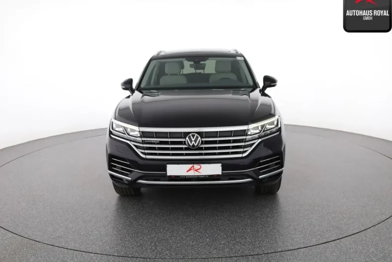 Volkswagen Touareg din 2021 cu 89.792 km - oferta VOL182891 - foto 8