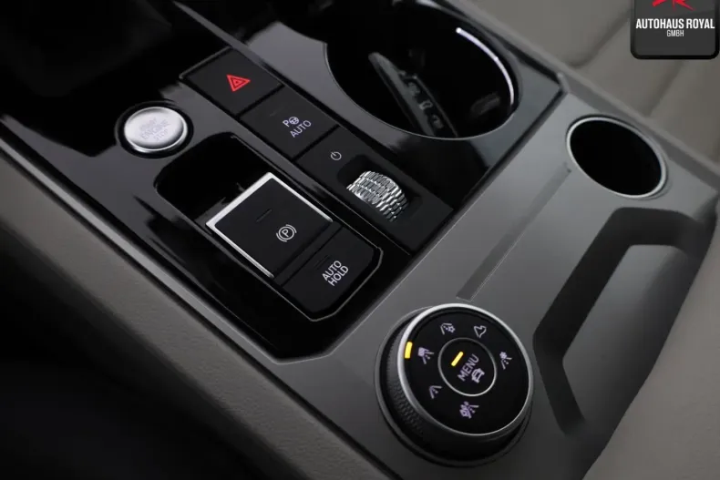 Volkswagen Touareg din 2021 cu 89.792 km - oferta VOL182891 - foto 23