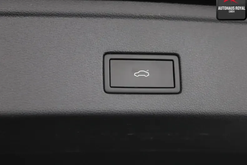 Volkswagen Touareg din 2021 cu 89.792 km - oferta VOL182891 - foto 25