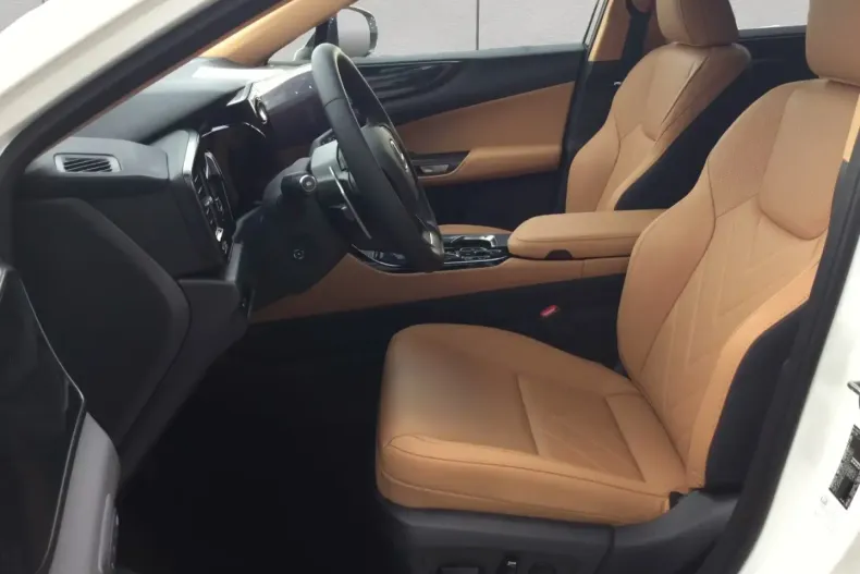 Lexus NX 350h din 2026 cu 10 km - oferta LEX182892 - foto 5