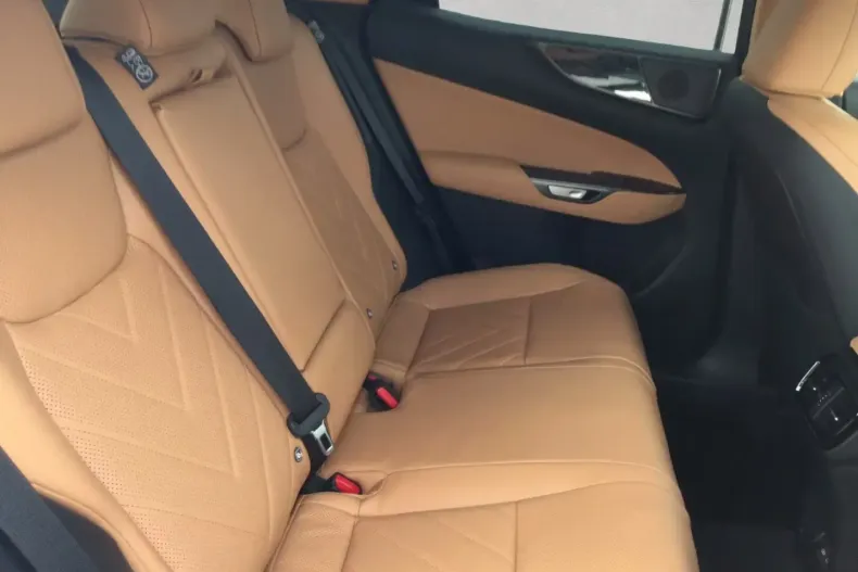 Lexus NX 350h din 2026 cu 10 km - oferta LEX182892 - foto 13