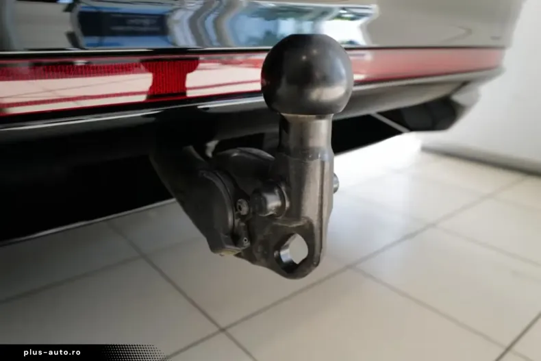 Volkswagen ID.7 din 2024 cu 3.898 km - oferta VOL182895 - foto 16