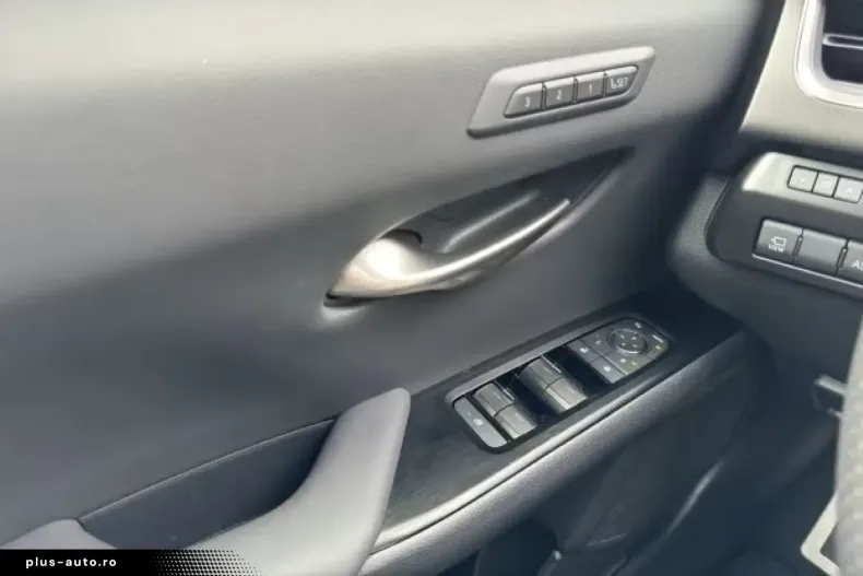 Lexus UX din 2024 cu 3.100 km - oferta LEX182897 - foto 23