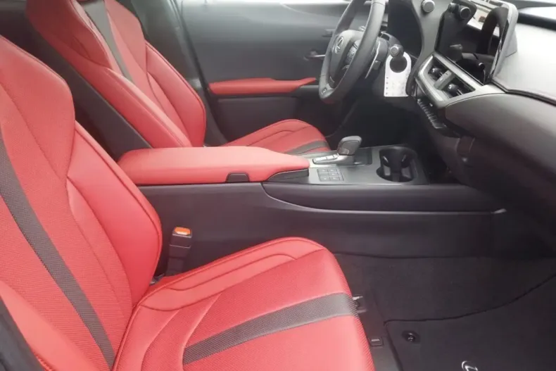 Lexus UX din 2024 cu 10 km - oferta LEX182898 - foto 15