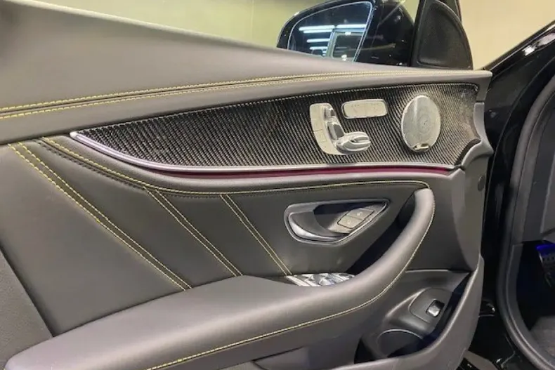 Mercedes-Benz E 63 AMG (Clasa E) din 2024 cu 19.055 km - oferta MER182901 - foto 11