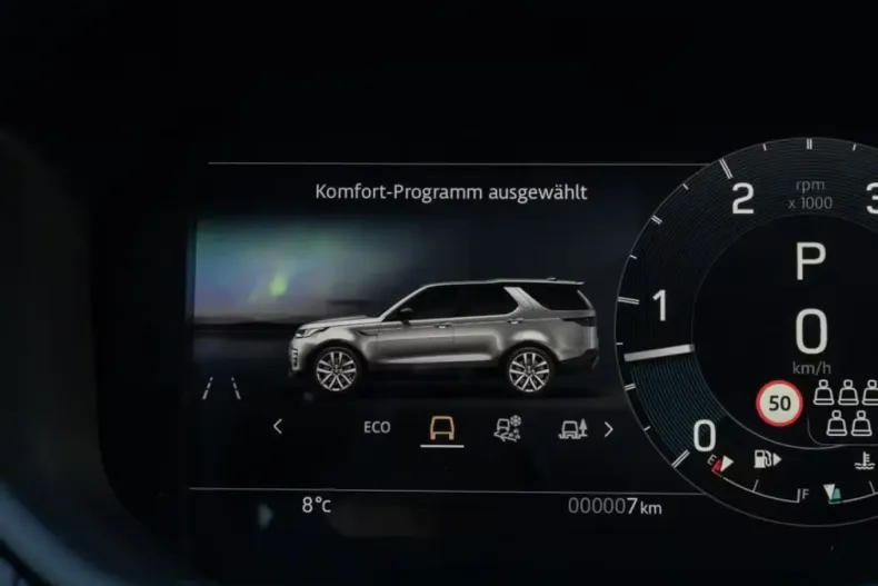 Land Rover Discovery din 2025 cu 7.620 km - oferta LAN182905 - foto 12