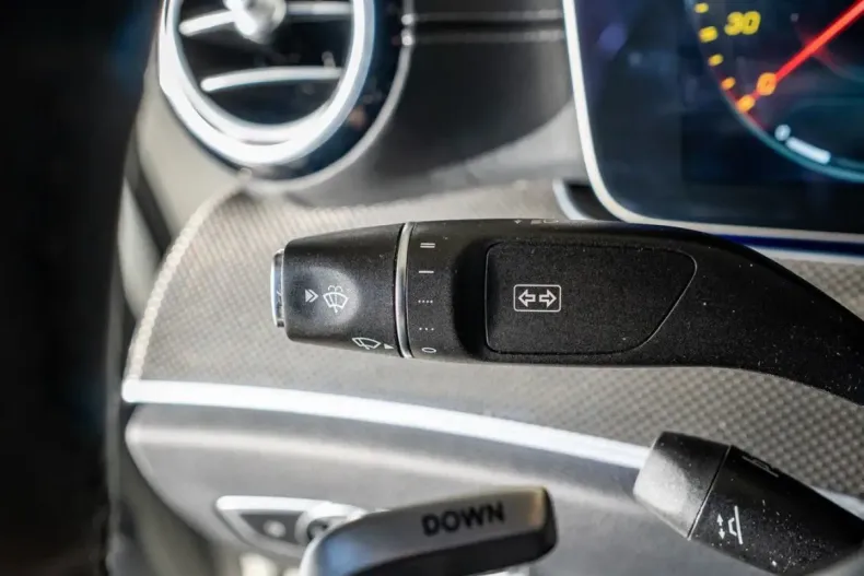 Mercedes-Benz E 53 AMG (Clasa E) din 2021 cu 78.051 km - oferta MER182906 - foto 16