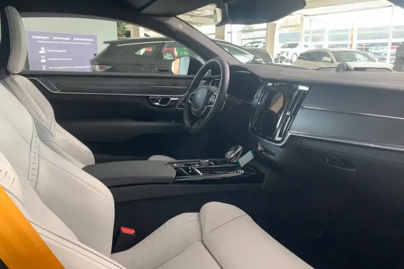 Polestar 1 din 2021 cu 4.500 km - oferta POL182935 - foto 11