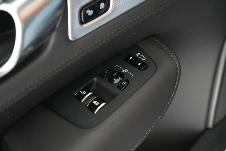 Polestar 1 din 2022 cu 3.333 km - oferta POL182936 - foto 42