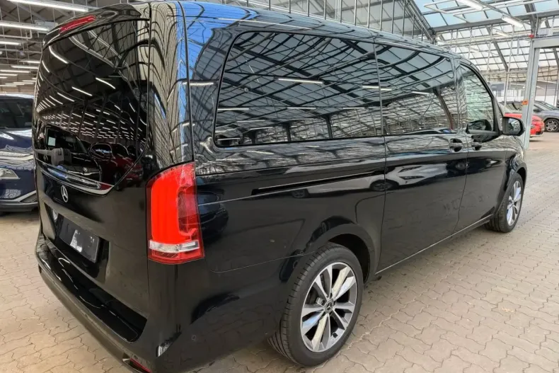 Mercedes-Benz V 300 (Clasa V) din 2021 cu 53.388 km - oferta MER182942 - foto 3