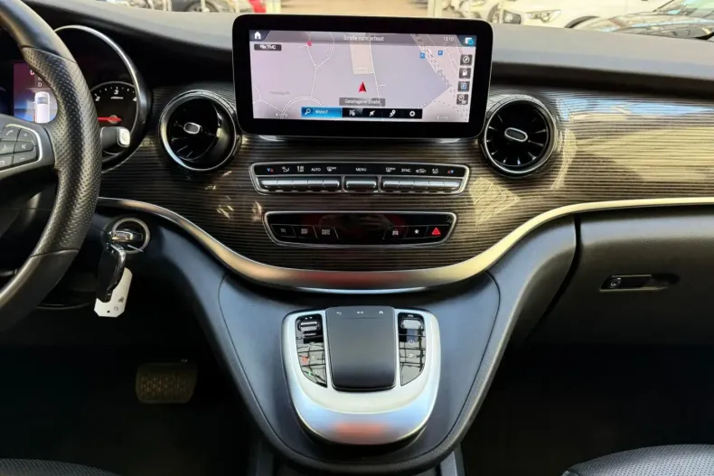 Mercedes-Benz V 300 (Clasa V) din 2021 cu 53.388 km - oferta MER182942 - foto 10