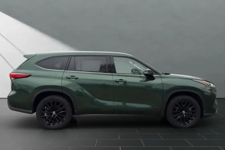 Toyota Highlander din 2024 cu 33.510 km - oferta TOY182943 - foto 6