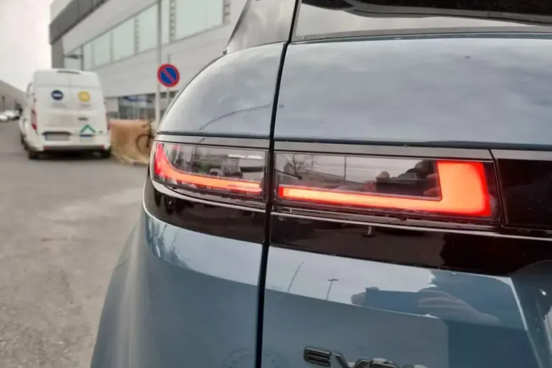 Land Rover Range Rover Evoque din 2025 cu 6.550 km - oferta LAN182945 - foto 13