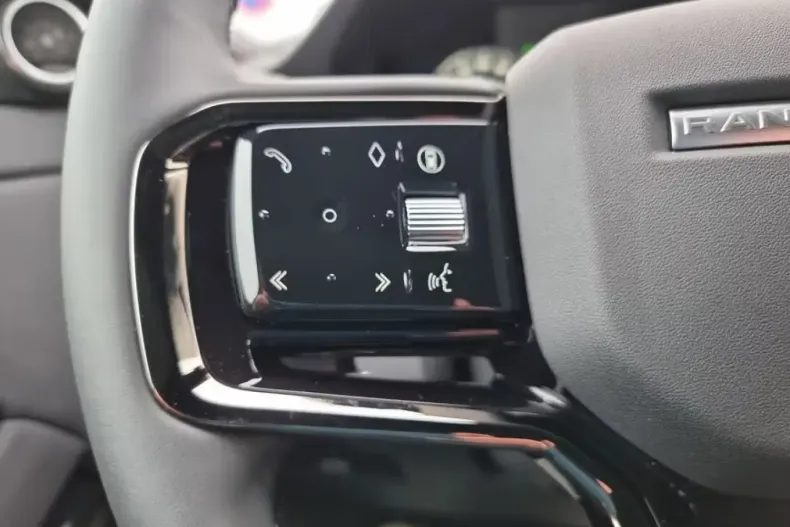 Land Rover Range Rover Evoque din 2025 cu 6.550 km - oferta LAN182945 - foto 31