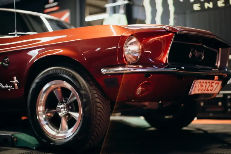 Ford Mustang din 2025 cu 300 km - oferta FOR182946 - foto 2