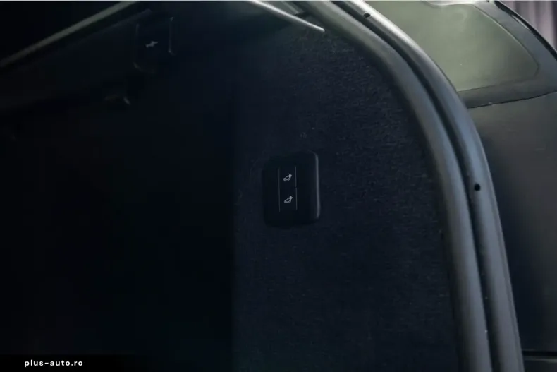 Land Rover Range Rover din 2026 cu 57.500 km - oferta LAN182952 - foto 36