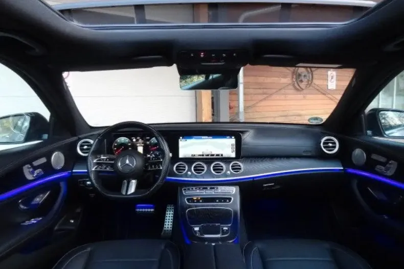 Mercedes-Benz E 400 (Clasa E) din 2021 cu 53.972 km - oferta MER182956 - foto 8