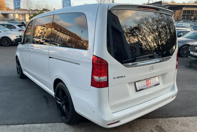 Mercedes-Benz V 300 (Clasa V) din 2021 cu 77.385 km - oferta MER182958 - foto 7