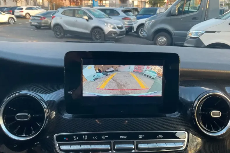 Mercedes-Benz V 300 (Clasa V) din 2021 cu 77.385 km - oferta MER182958 - foto 16