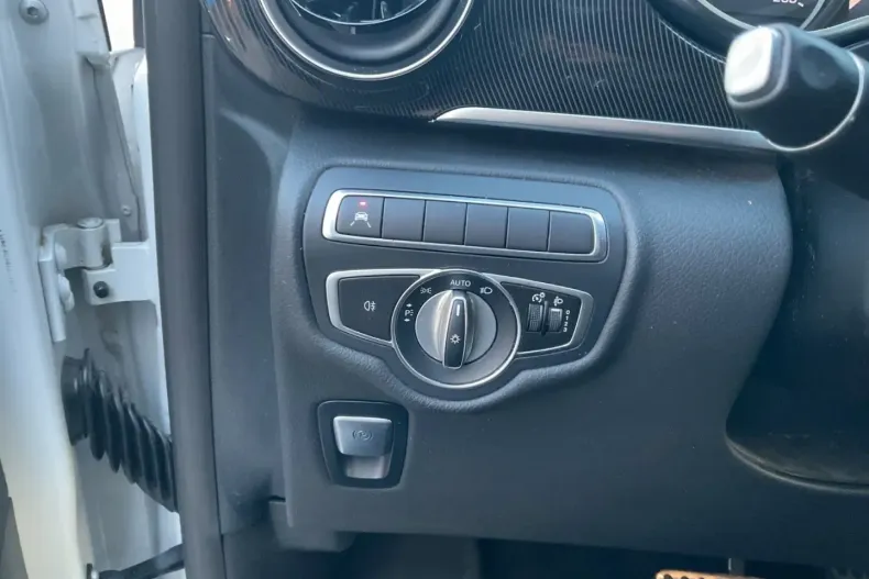 Mercedes-Benz V 300 (Clasa V) din 2021 cu 77.385 km - oferta MER182958 - foto 20