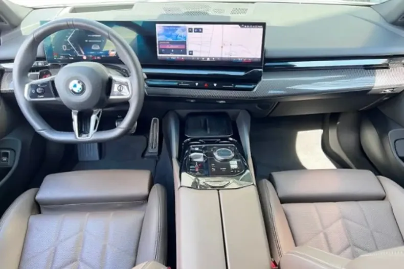 BMW 520 (Seria 5) din 2024 cu 22.500 km - oferta BMW182960 - foto 8